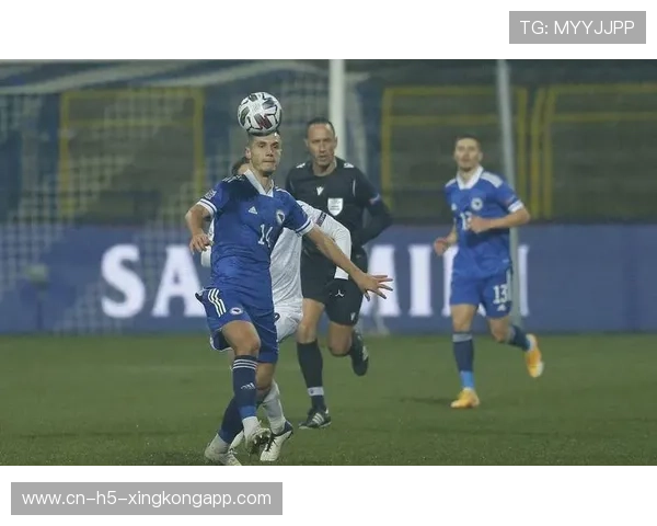 球队在客场连克强敌，士气与排名双双回升